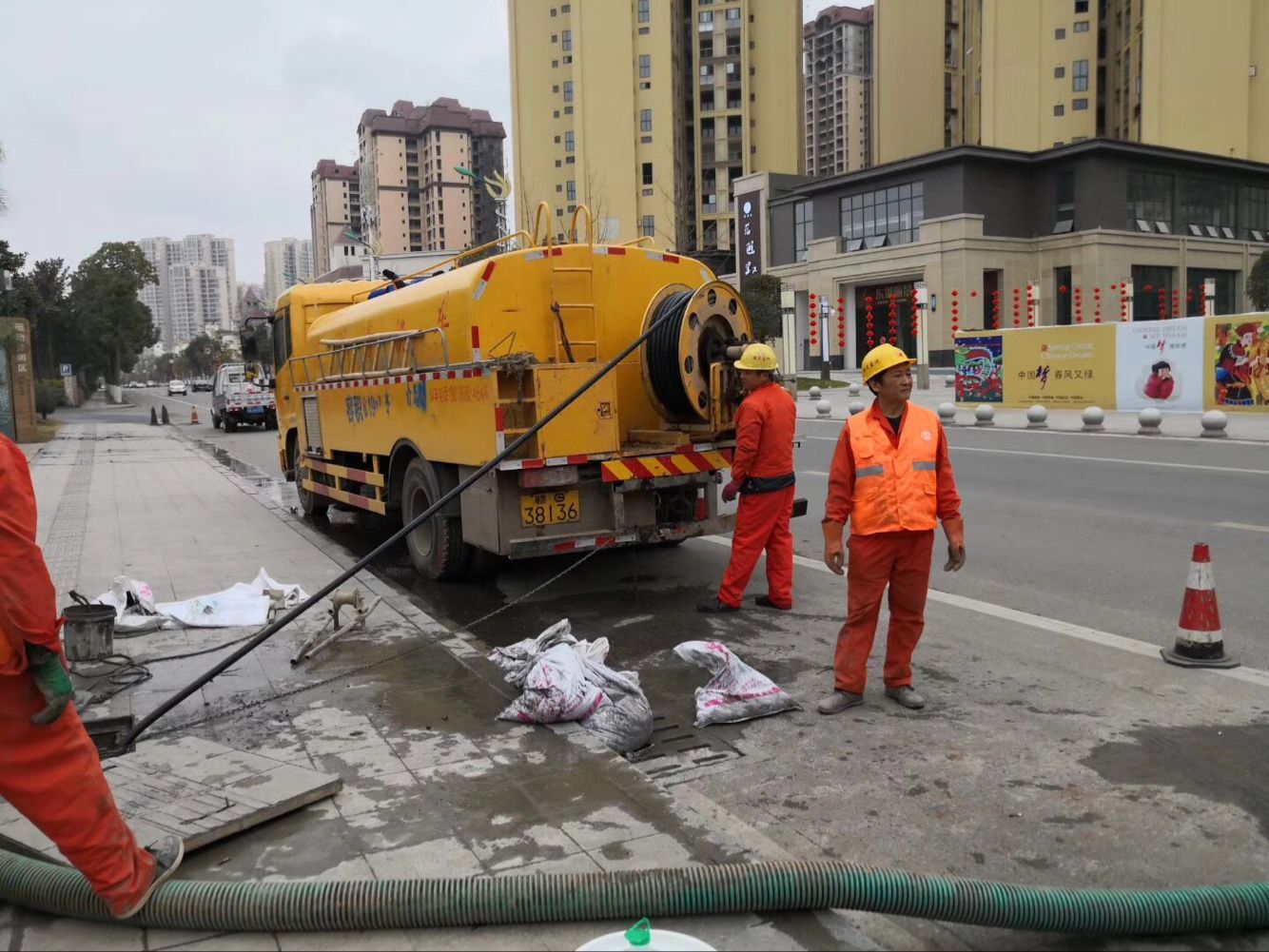 天坛街道排污管道清淤-管道清洗